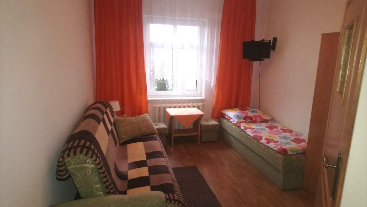 Pokoje Goscinne Straznica Jarosławiec Rom bilde